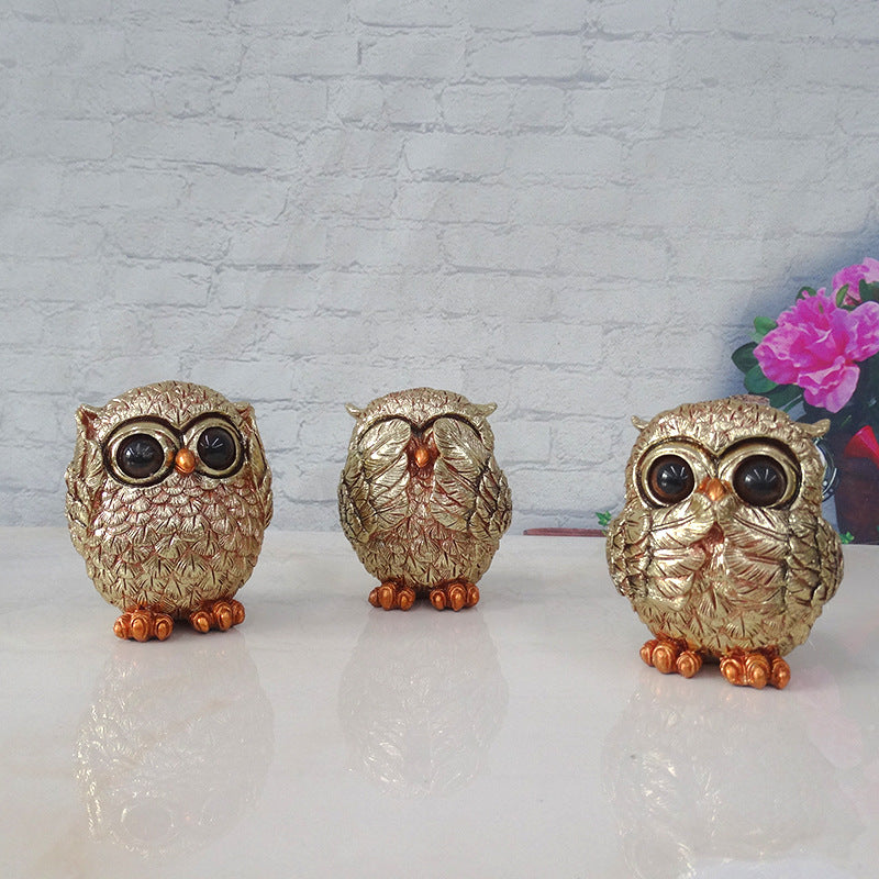 Resin Owl Home Ornament