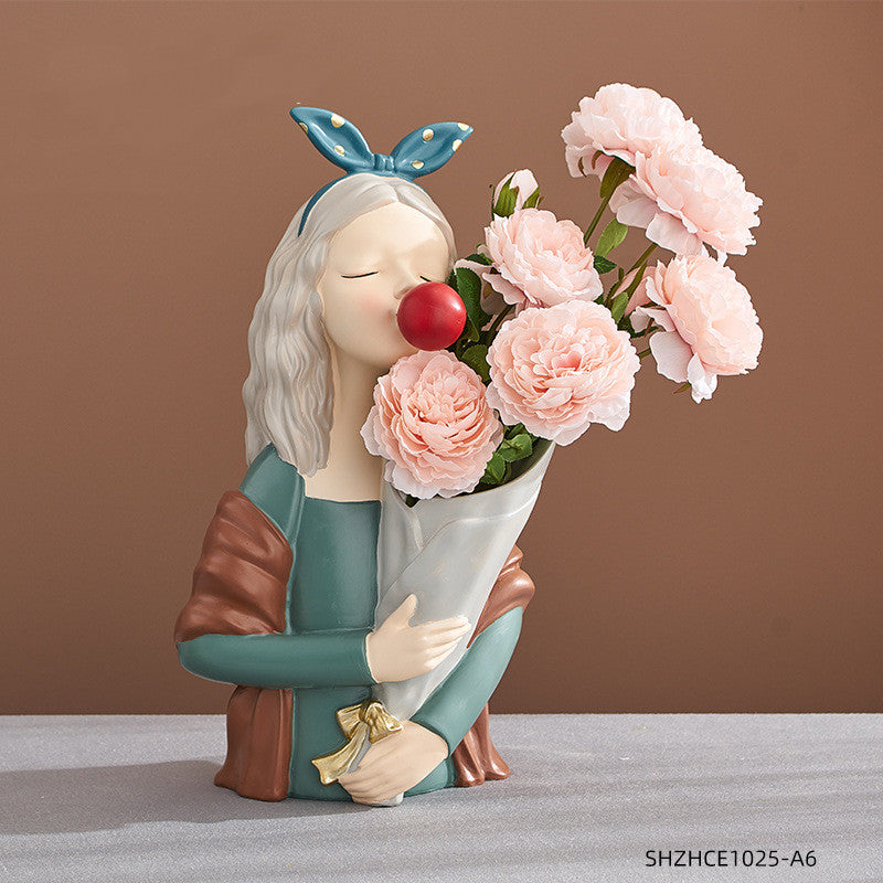 Nordic Girl Resin Sculpture — Home Decor Gift